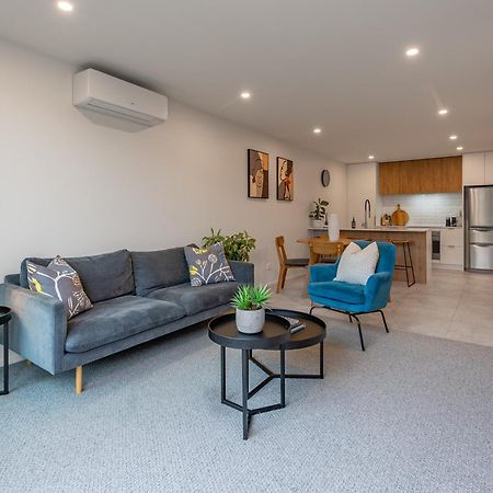 Urban Nest - Entire Townhouse And Free Parking Villa Christchurch Luaran gambar